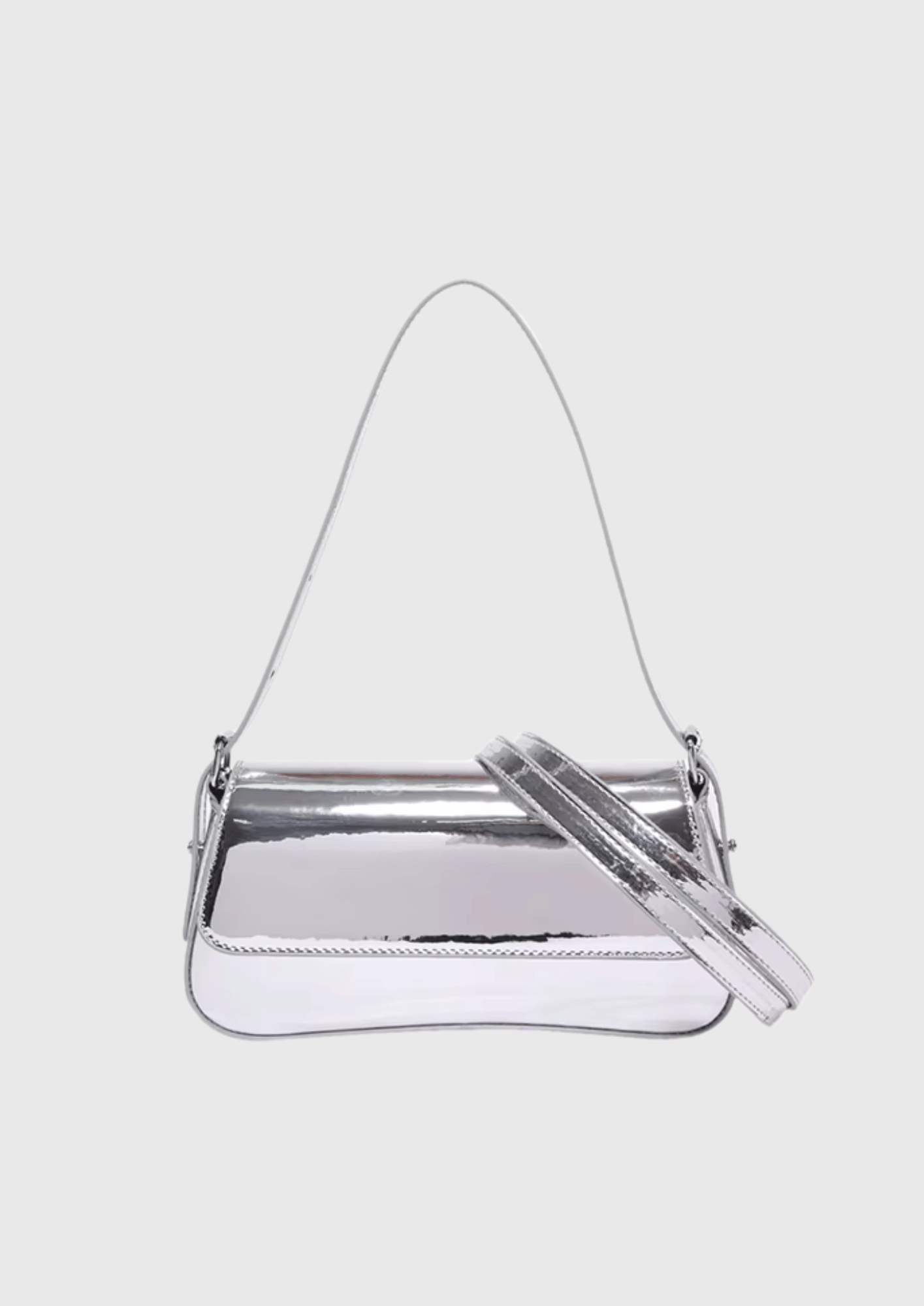Silver Handbag - 124