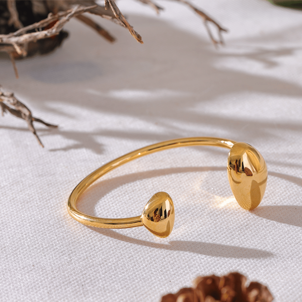 Jewlery - 136_a3d629a0-68cf-40f4-ad05-0c1414f1a8b2