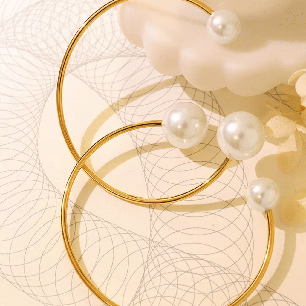 Pearl Embrace Cuff - 150_82295e0f-36cf-4704-bec3-0253afa68bc5