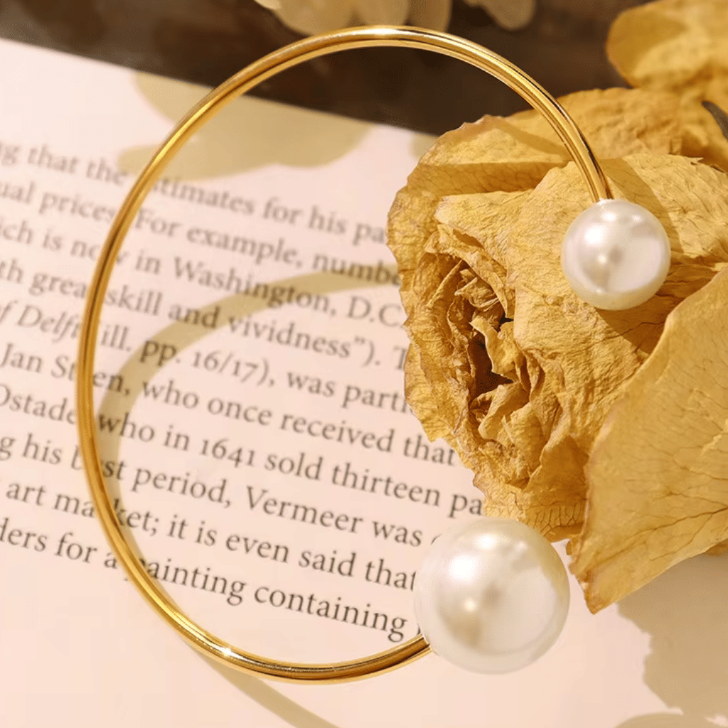 Pearl Embrace Cuff - 151_5661d0df-d036-4404-a0c1-4ec7204c6285