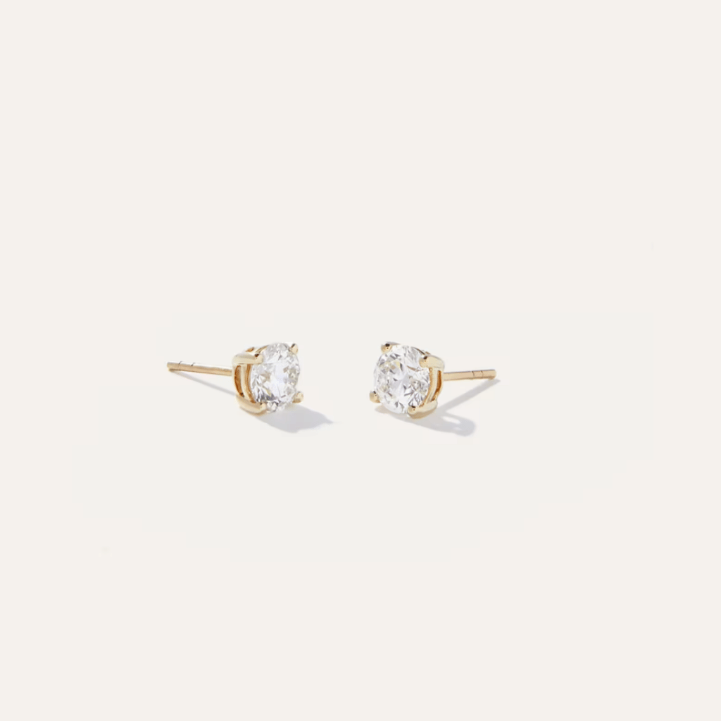 Earring - 18_610c4914-daea-4ff9-8977-0f4caa23bbdd