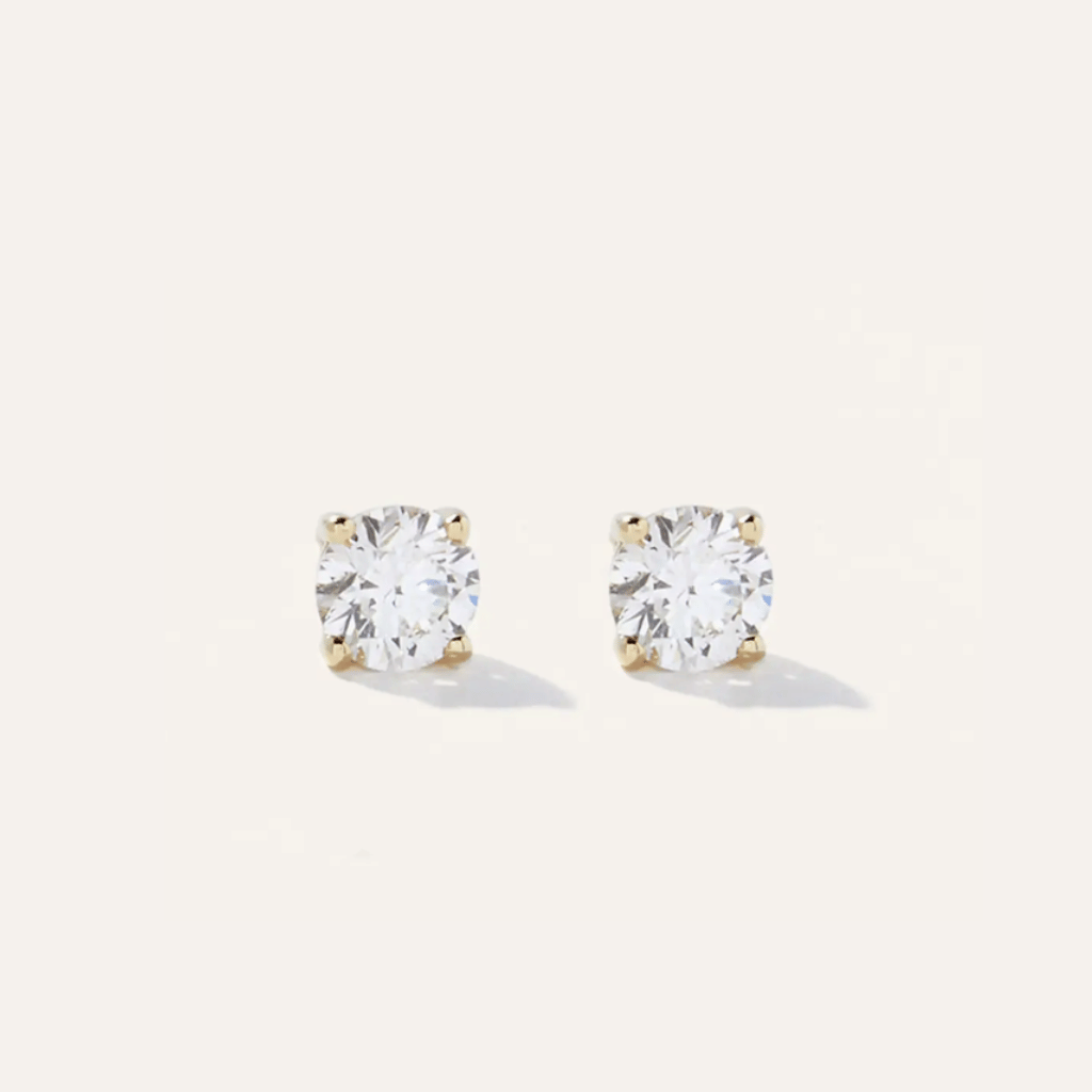 Earring - 19_7819ed69-6649-4c1f-95ab-18380fc142c3