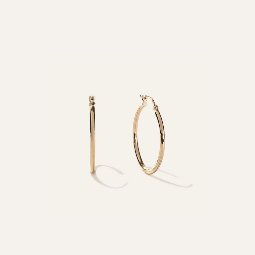 Earring - 25_7b7851cd-9ce8-4fb5-83e3-4231a5eeadfa