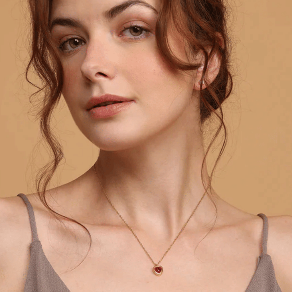 Crimson Heart Pendant - 278