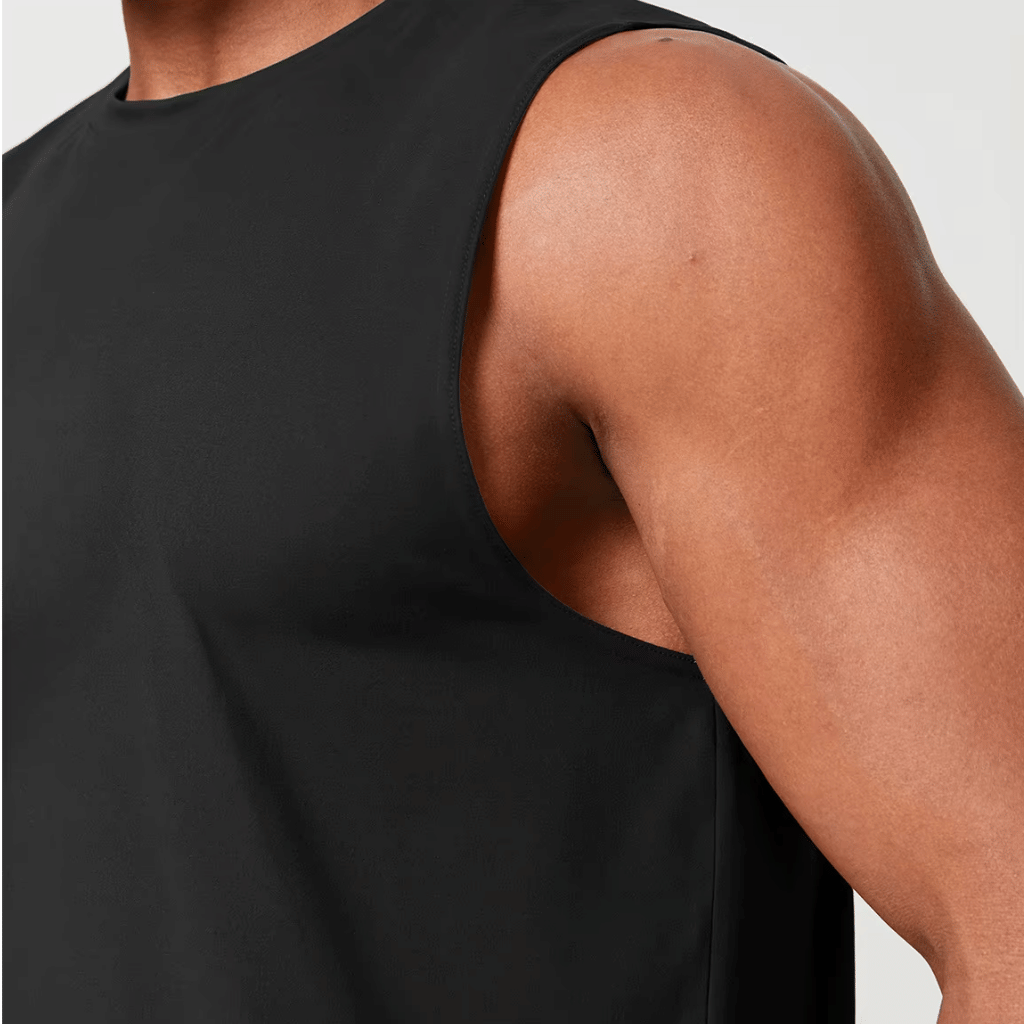 The Black Performance Tank - 27_b2df5ba7-9899-42f3-85b6-09e1413dc86d