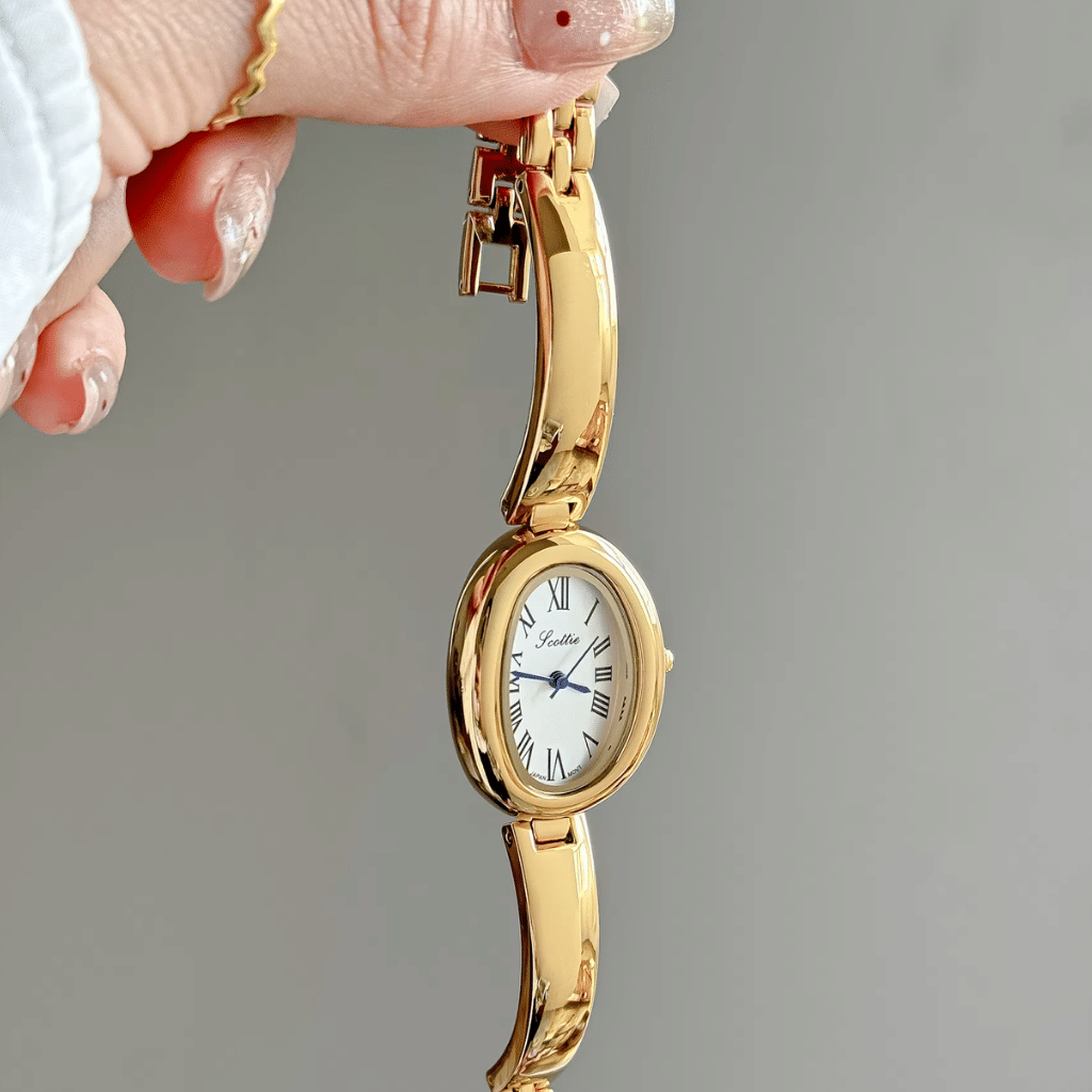 Oval Quartz Watch - 427